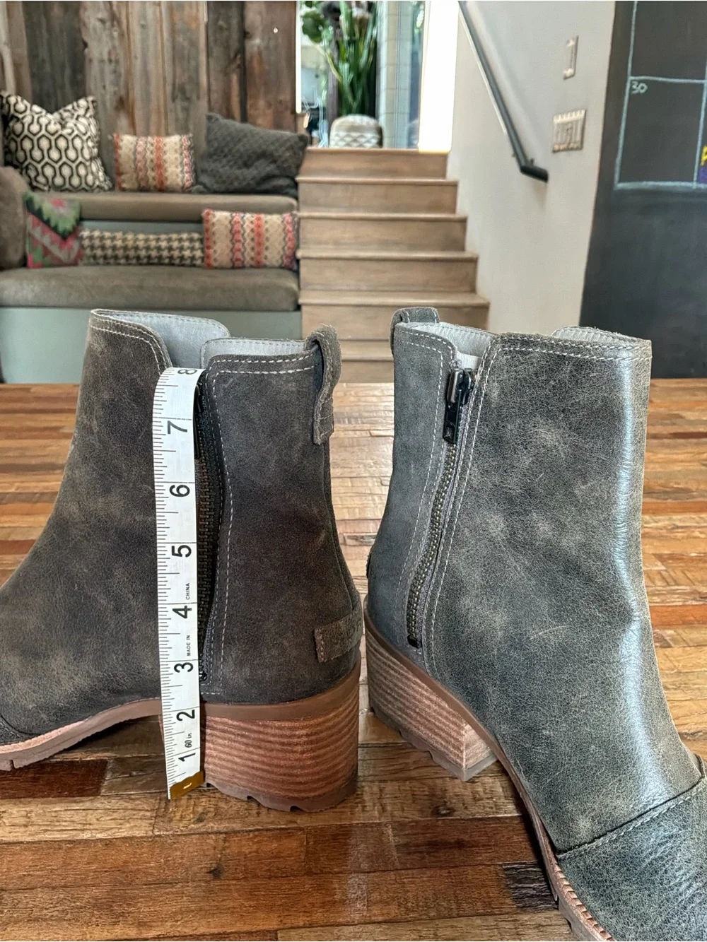 Sorel Gray Leather Ankle Booties with Stacked Heel